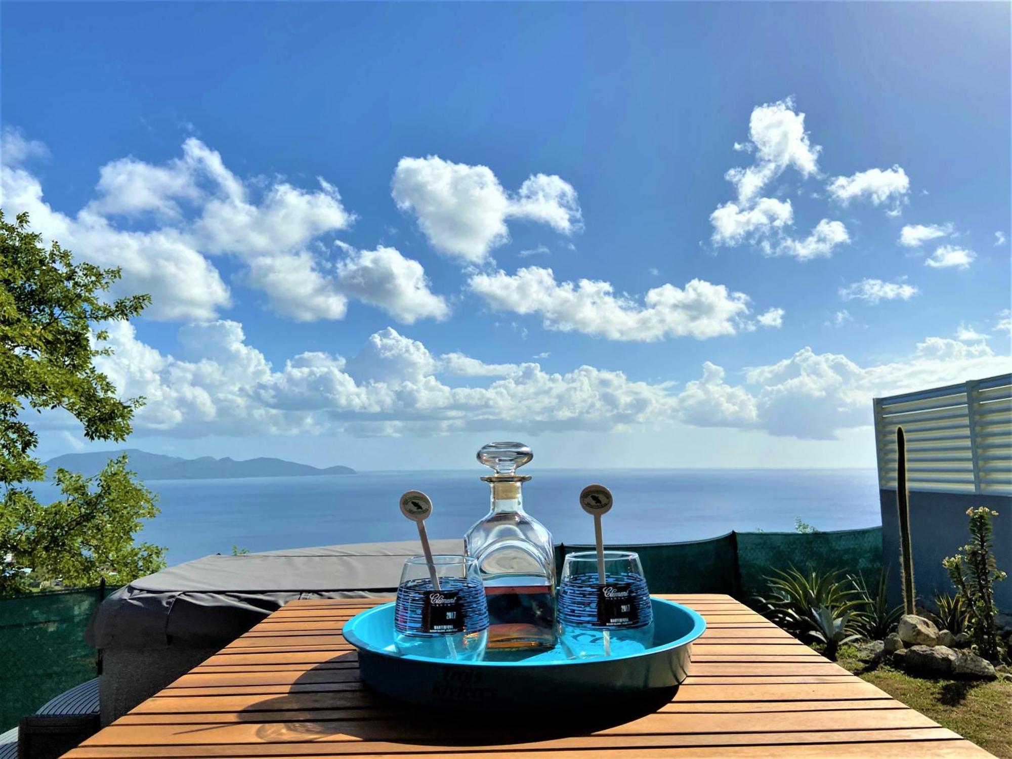 Bungalow Palbea Superieur Avec Spa Et Vue Mer Schoelcher Exteriér fotografie