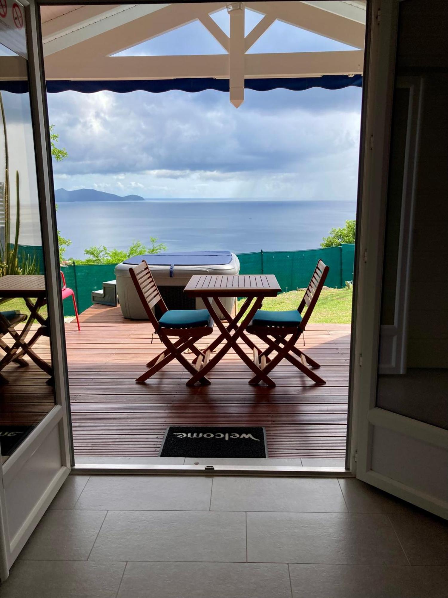 Bungalow Palbea Superieur Avec Spa Et Vue Mer Schoelcher Exteriér fotografie